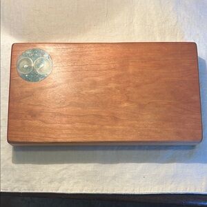 Cheese/charcuterie board - Cherry wood, shell, turquoise and resin
